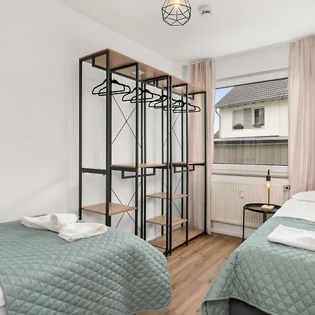 Gemuetliche - 7 Betten - Balkon - Waschtrockner - Smart Tv Apartament Kassel